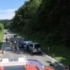 Verkehrsunfall schwer - Person eingeklemmt